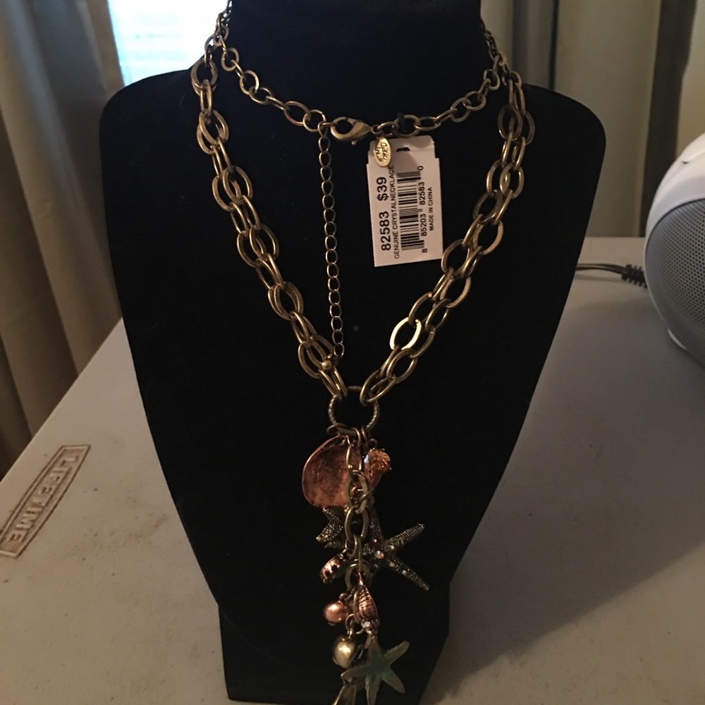 Sea shell long necklace - Picture 3 of 3